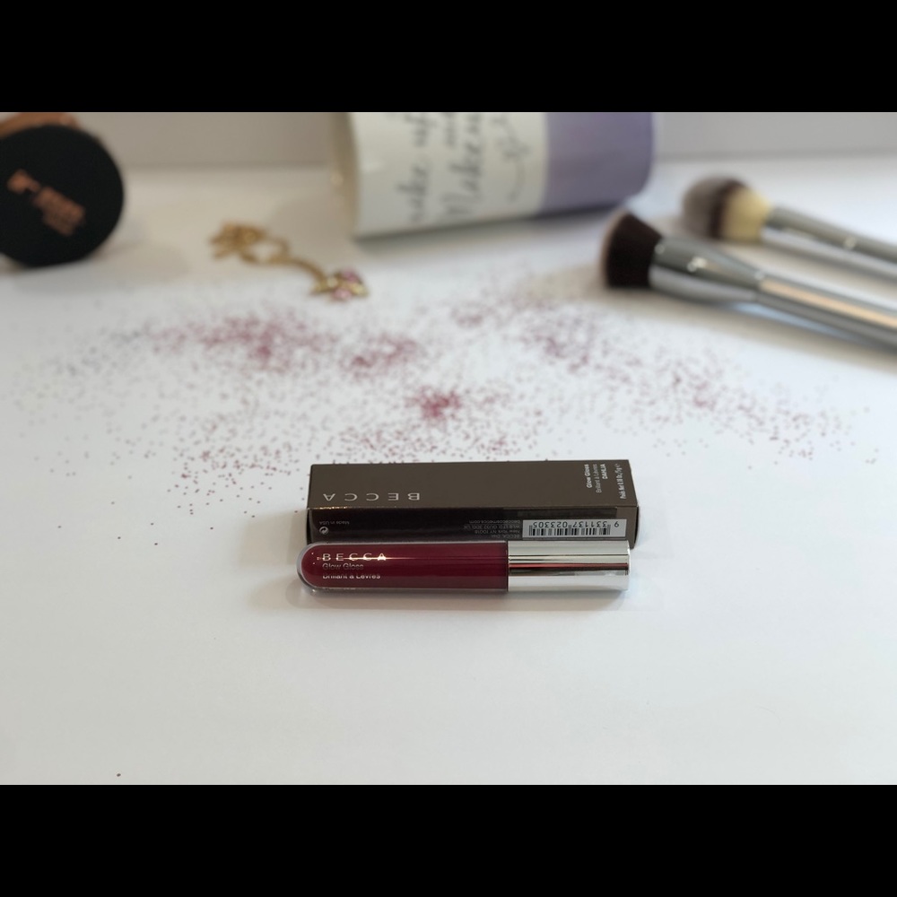 BECCA. Glow Lip Gloss